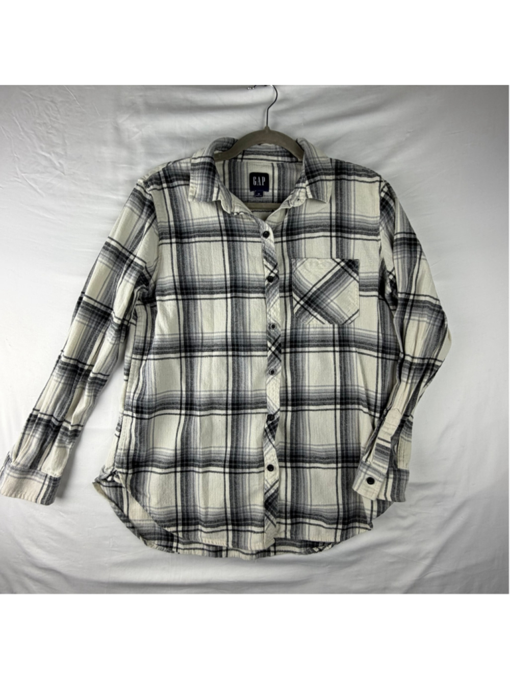 GAP Gray White Plaid Cotton Flannel Long Sleeve Button Up Shirt Medium Fall
